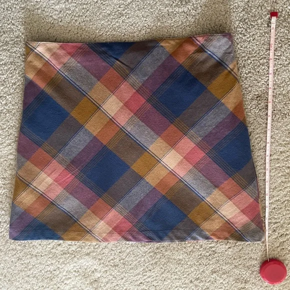 Alter’d State plaid mini skirt small - Picture 3 of 6